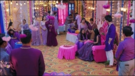 Jaane Anjaane Hum Mile - 25th November 2025